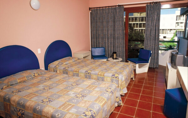 Hotel mar del sur - Imagen 9